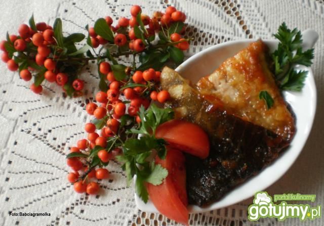 Karp w czerwonej marynacie : Karp w czerwonej marynacie :