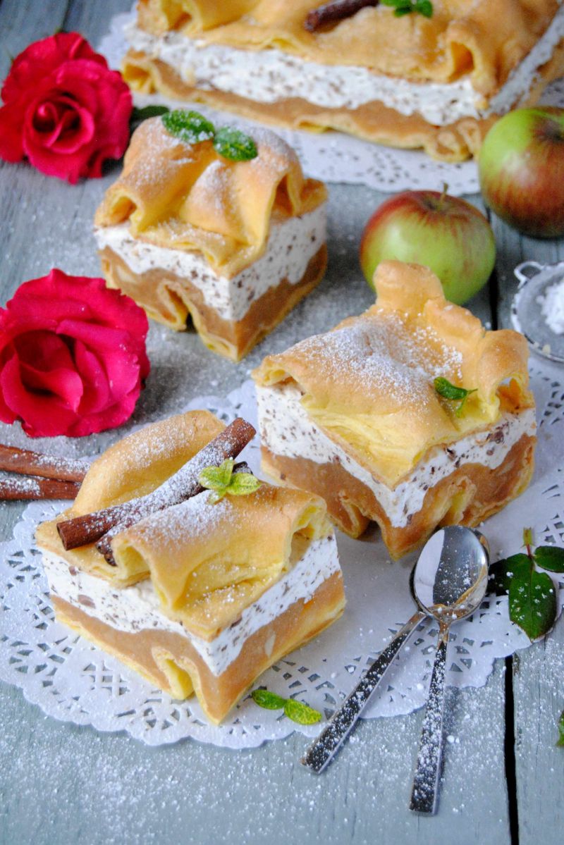 Karpatka z jabłkami