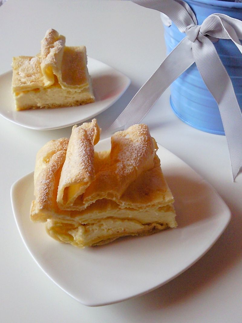 Karpatka z masą budyniowo - maślankową Karpatka z masą budyniowo - maślankową