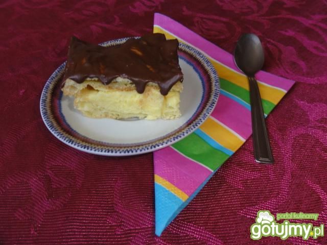 Karpatka z polewą czekoladową
