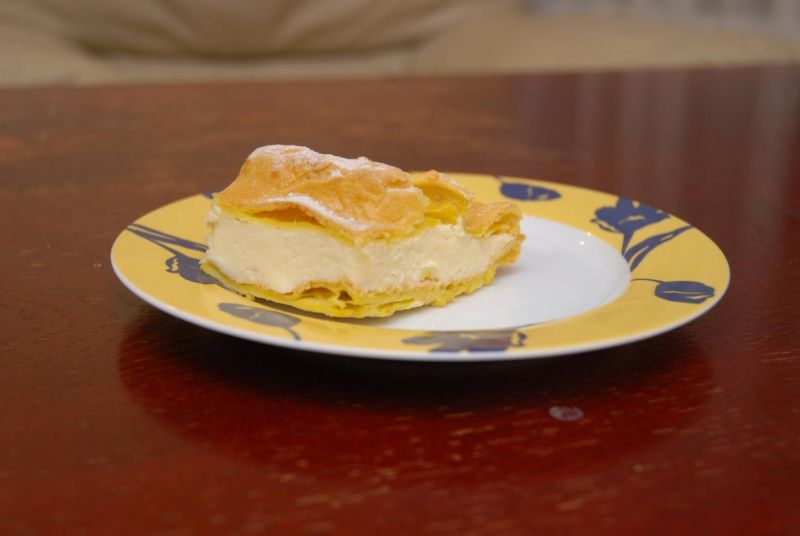 Karpatka z pysznym kremem Karpatka z pysznym kremem