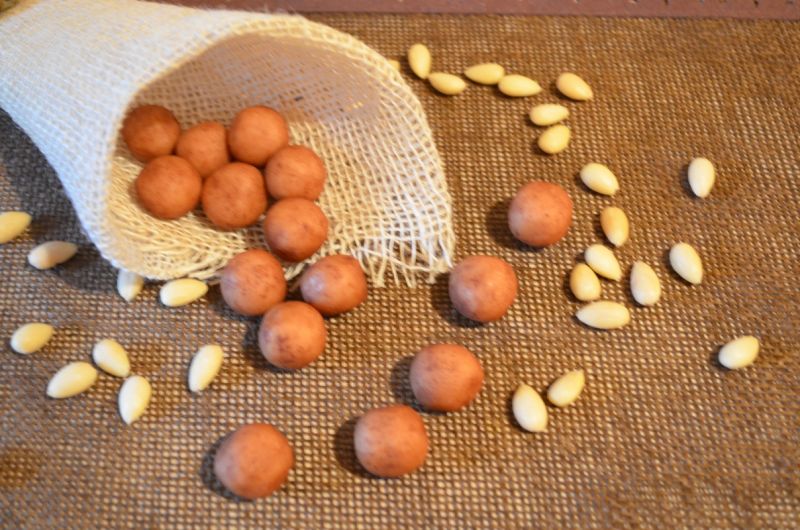 Kartofelki z marcepanu