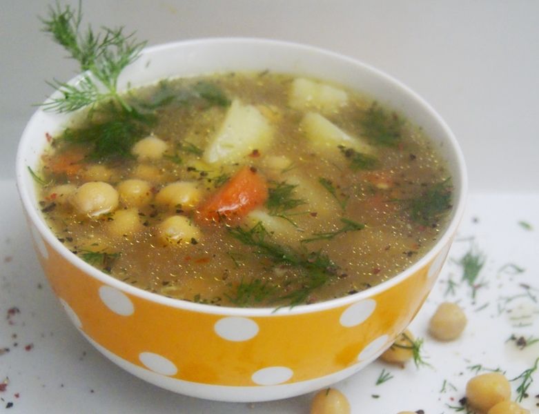 Kartoflanka z ciecierzycą na bulionie