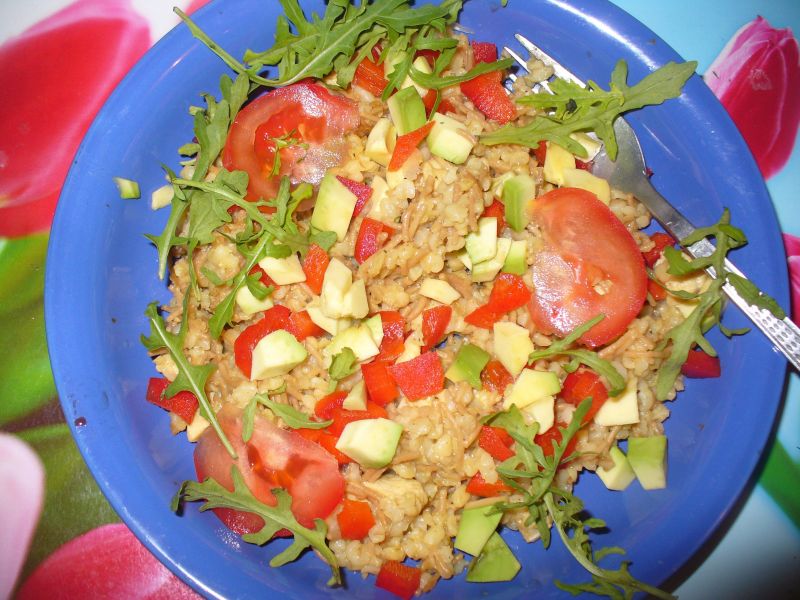 Kasza bulgur z warzywami i kurczakiem