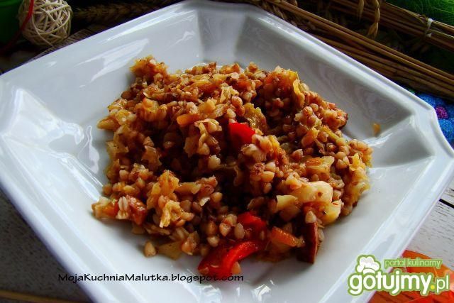 Kasza gryczana z kapustką włoską  Kasza gryczana z kapustką włoską