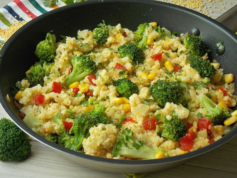 Kasza jaglana z brokułem Kasza jaglana z brokułem