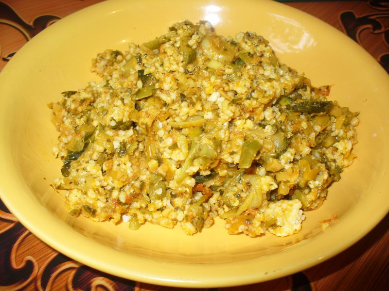 Kasza jaglana z cukinią i curry Kasza jaglana z cukinią i curry