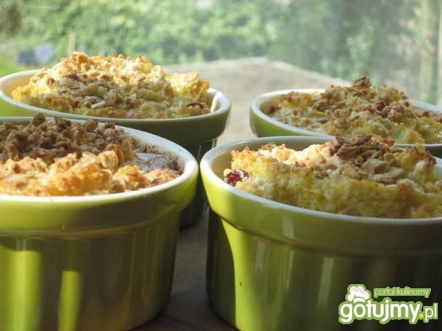 Kasza jaglana z granolą i żurawiną Kasza jaglana z granolą i żurawiną