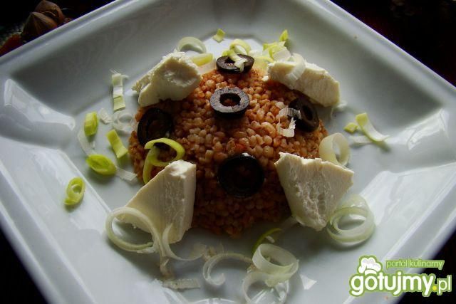 Kasza jęczmienna z słodka papryka i fetą Kasza jęczmienna z słodka papryka i fetą