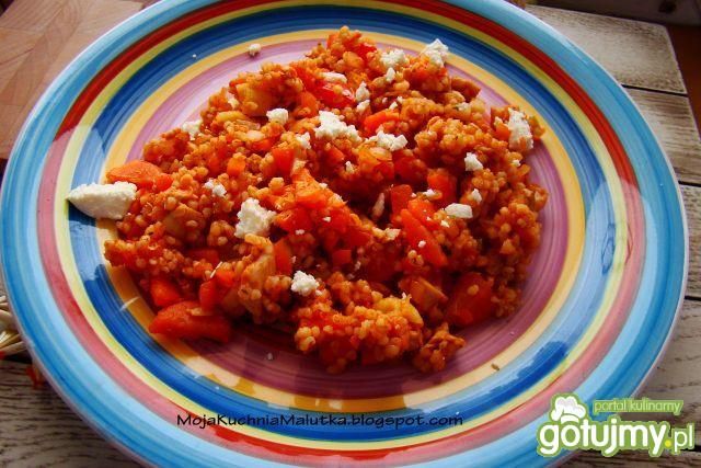 Kasza z marchewką  z kurczakiem i fetą  Kasza z marchewką  z kurczakiem i fetą