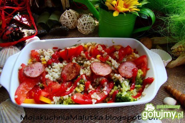 Kasza z patelni z kiełbasą