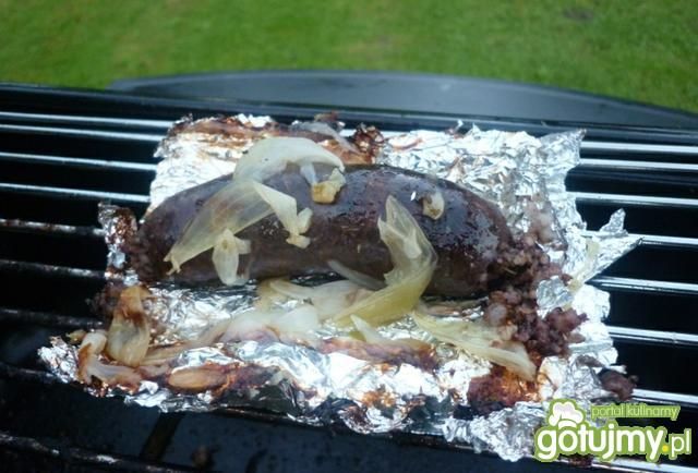 Kaszanka  z cebulą z grilla  Kaszanka  z cebulą z grilla