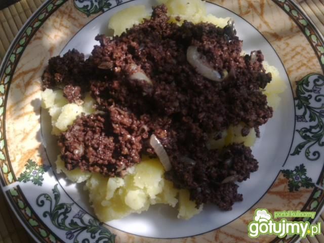Kaszanka z ziemniakami na obiad 