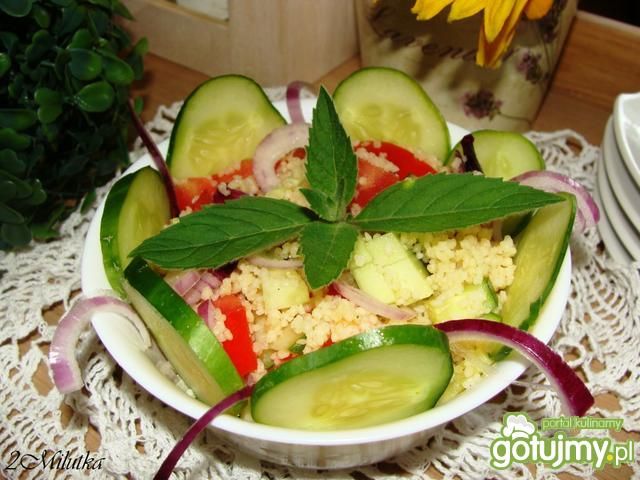 Kaszka kuskus z warzywami