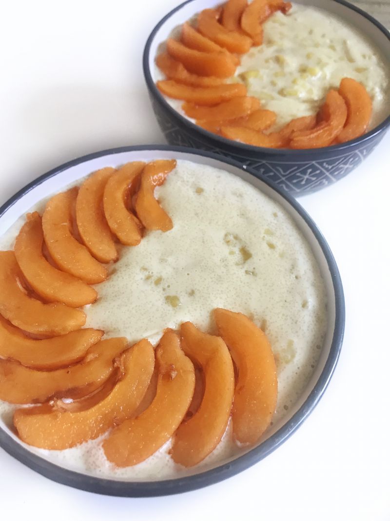 Kaszko-zacierki z miodem i nieszpułką Kaszko-zacierki z miodem i nieszpułką