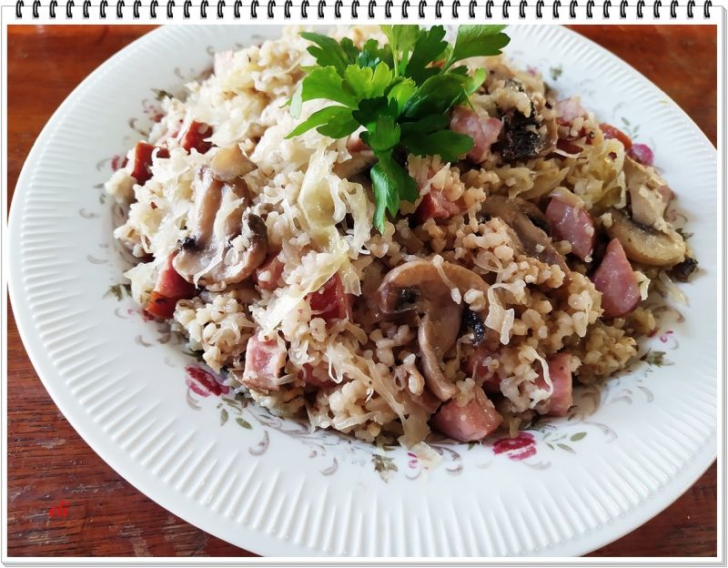 Kaszotto Eli z kiszoną kapustą