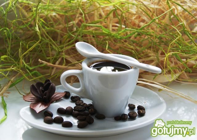 Kawa korzenna z kafetierki : Kawa korzenna z kafetierki :