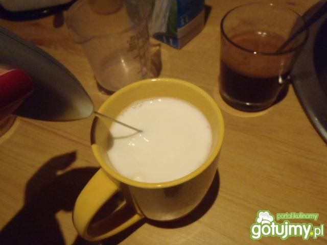 Kawa latte szpileczki