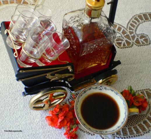 Kawa miodowo-waniliowa : Kawa miodowo-waniliowa :