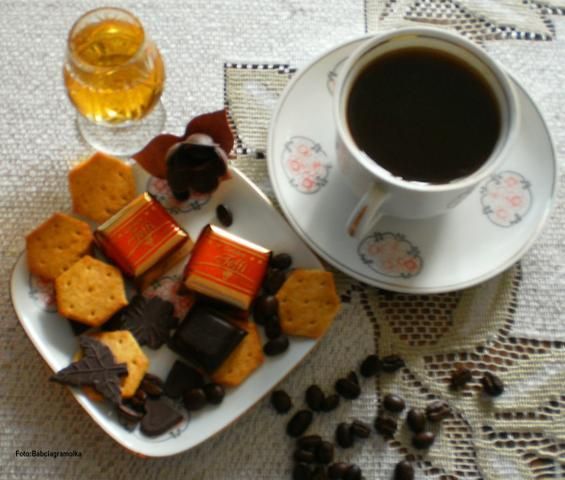 Kawa pomarańczowo-czekoladowa : Kawa pomarańczowo-czekoladowa :