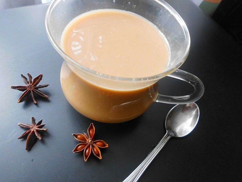 Kawa z aromatyczną przyprawą . Kawa z aromatyczną przyprawą .