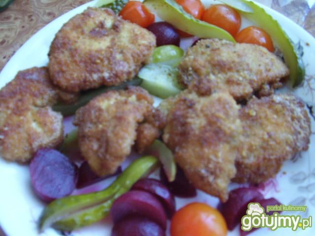 Kawałki kurczaka w pikantnej panierce Kawałki kurczaka w pikantnej panierce