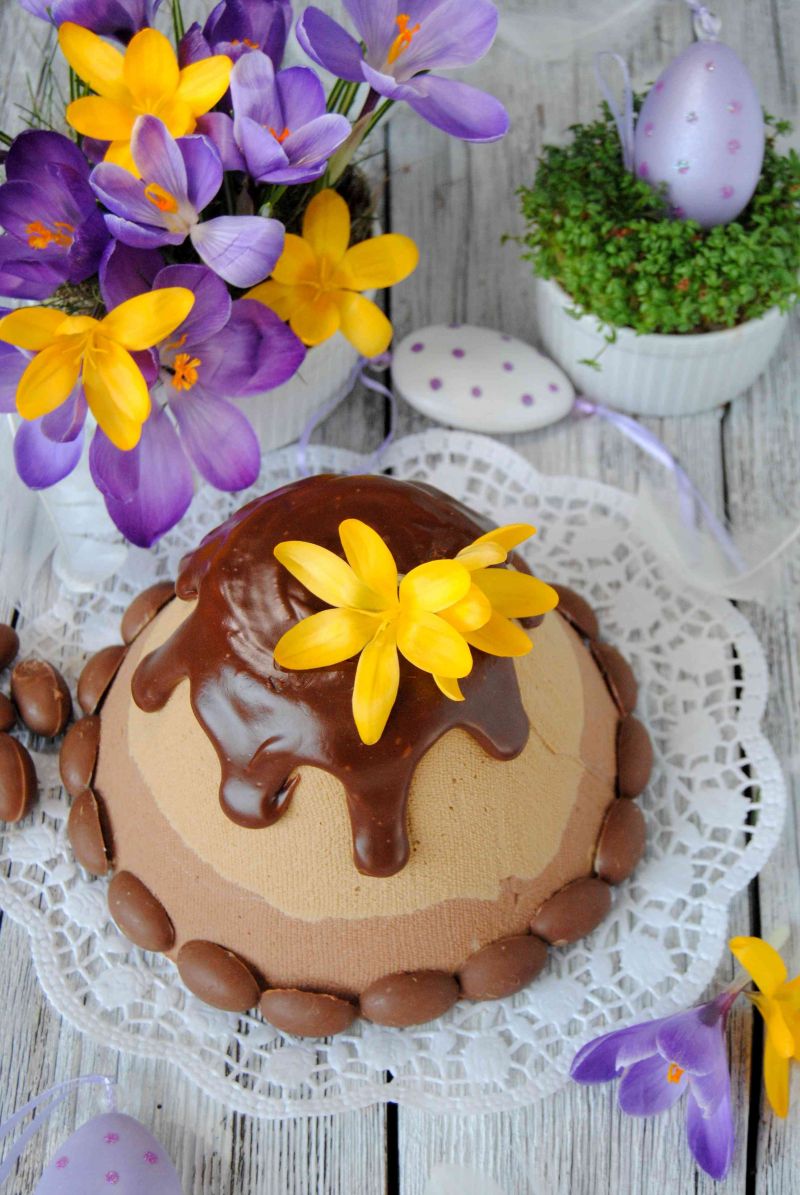 Kawowo-czekoladowa  pascha z nutą orzechów