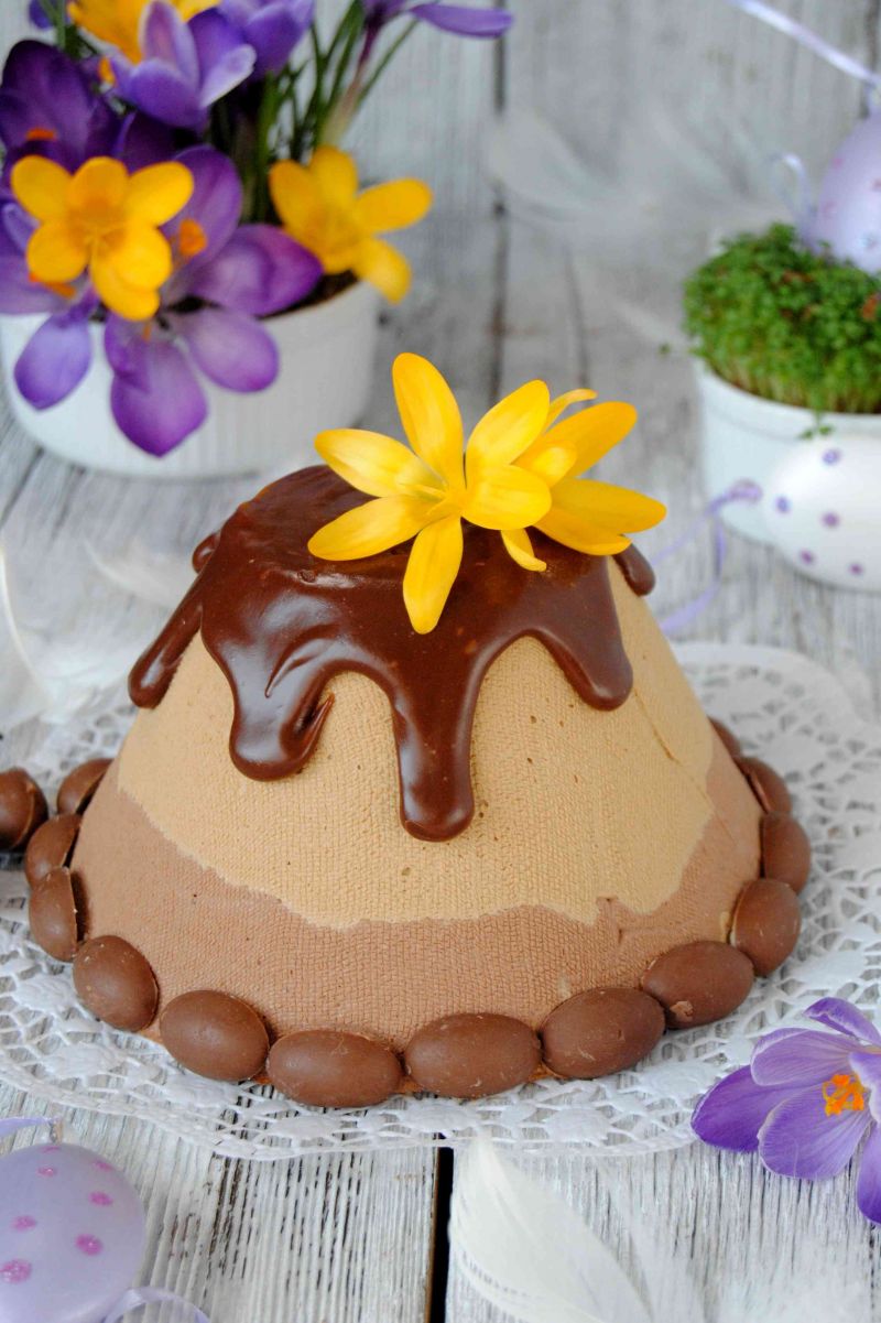 Kawowo-czekoladowa  pascha z nutą orzechów