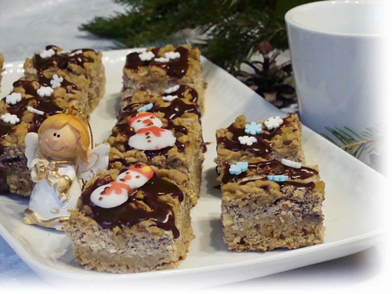 Kawowo-orzechowe kostki  Kawowo-orzechowe kostki