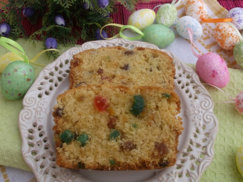 Keks królewski z bakaliami