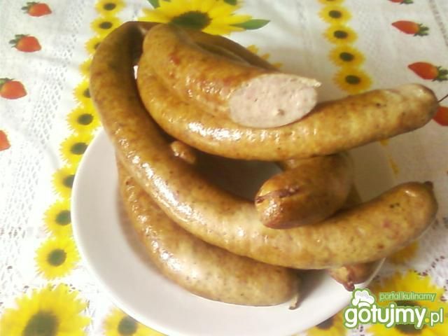 Kiełbasa drobiowo - wieprzowa.