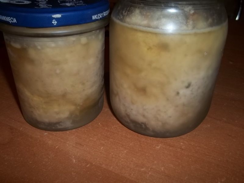 Kiełbasa drobiowo - wieprzowa ze słoika