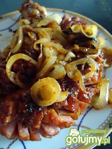 Kiełbasa grillowana w marynacie ketchupu Kiełbasa grillowana w marynacie ketchupu