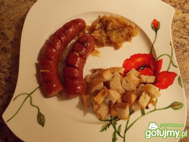 Kiełbasa pieczona z grzankami 4 Kiełbasa pieczona z grzankami 4