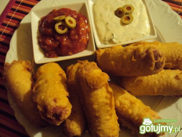 kiełbaski w cieście kukurydzianym kiełbaski w cieście kukurydzianym