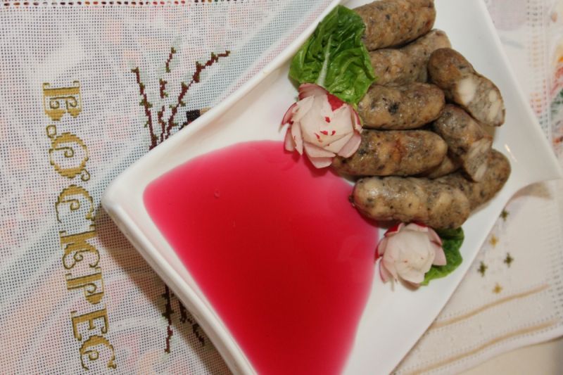 Kiełbasy z grzybami Kiełbasy z grzybami