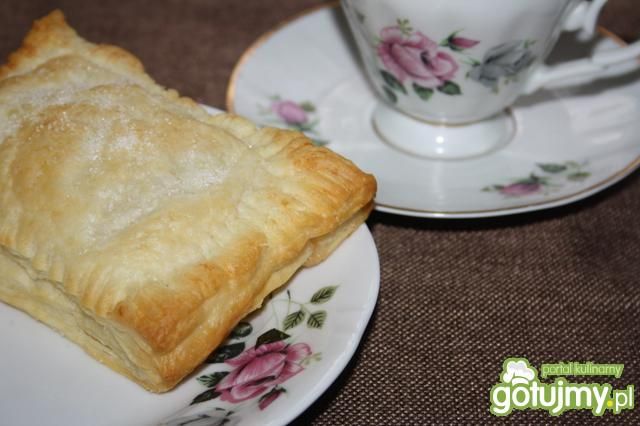 Kieszonki francuskie z jabłuszkami