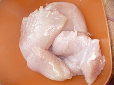Kieszonki z piersi kurczaka nadziewane szpinakiem
