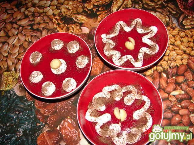 Kisiel z bitą śmietaną i ...