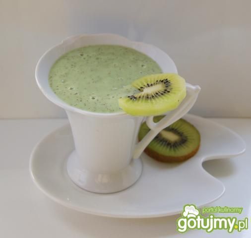 Kiwi kiwa jogurtem: