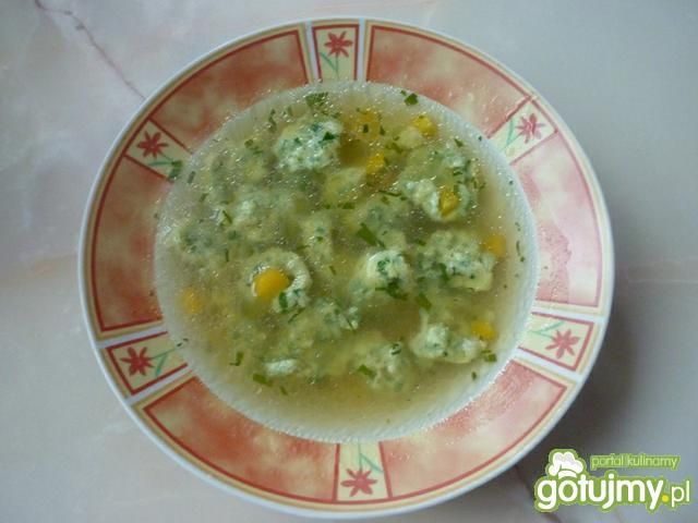 Kładzione kluseczki z zieleniną 