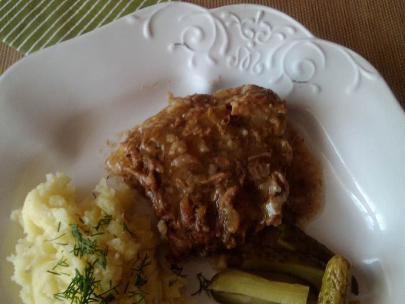 Klasyczne gotowane żeberka Klasyczne gotowane żeberka