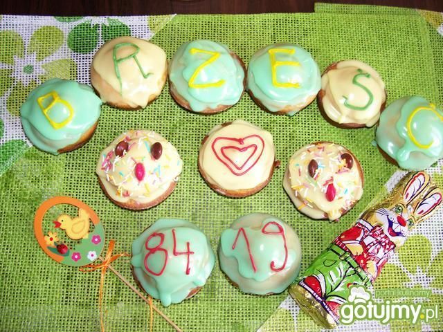 Klasyczne kolorowe mufinki Klasyczne kolorowe mufinki