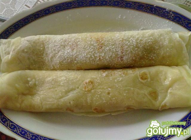 Klasyczne naleśniki z dżemem Klasyczne naleśniki z dżemem
