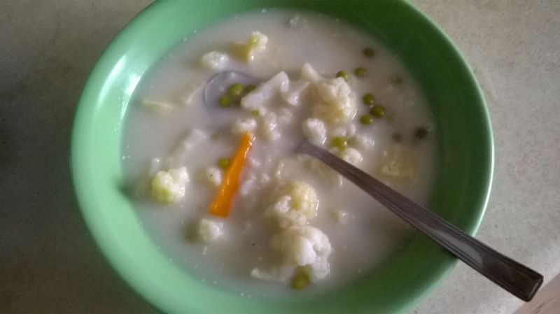 Klasyzna zupa kalafiorowa Klasyzna zupa kalafiorowa