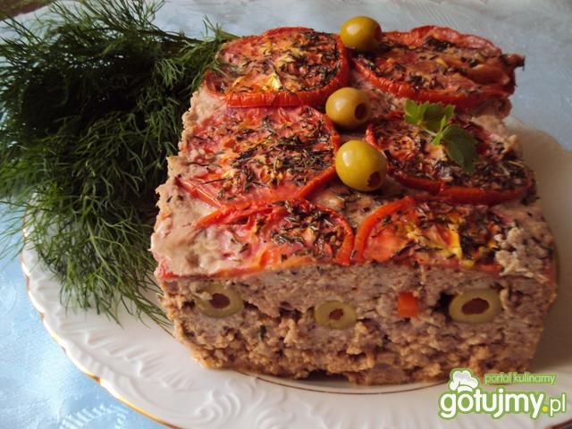 klops z pomidorami
