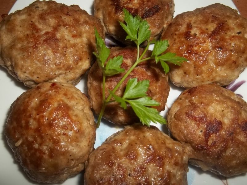 Klopsiki drobiowo - wieprzowe Klopsiki drobiowo - wieprzowe