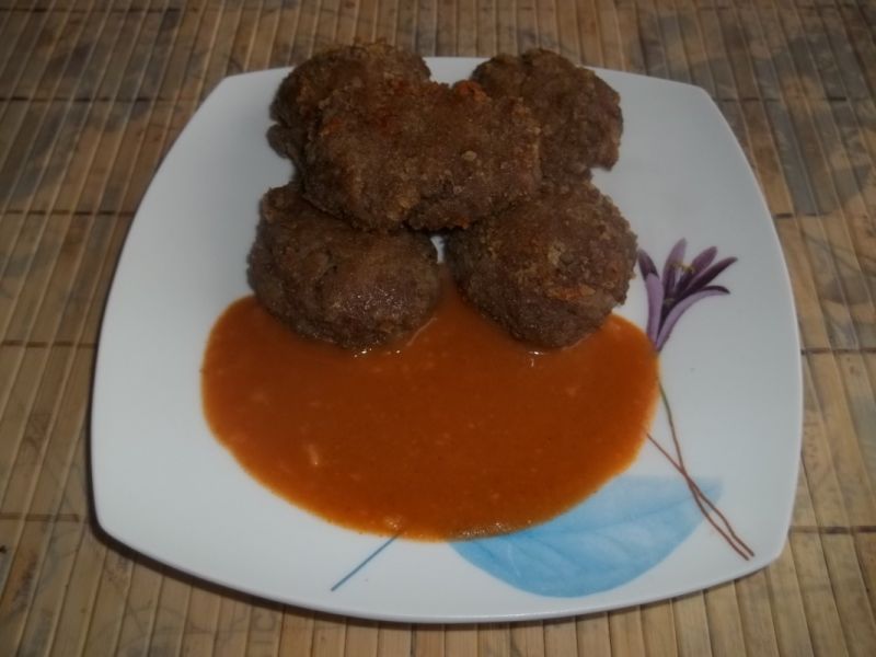 Klopsiki pieczarkowe z ryżem