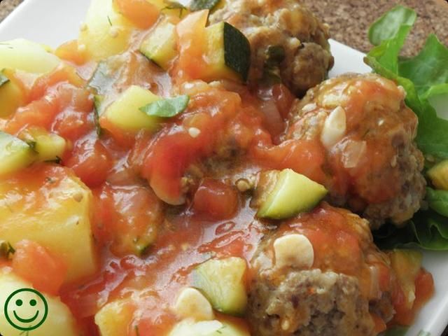 Klopsiki serowe z lubczykiem.