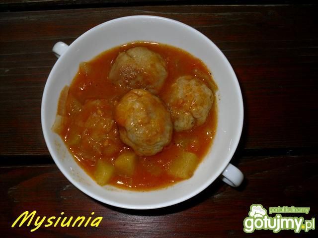 Klopsiki w sosie cukiniowym